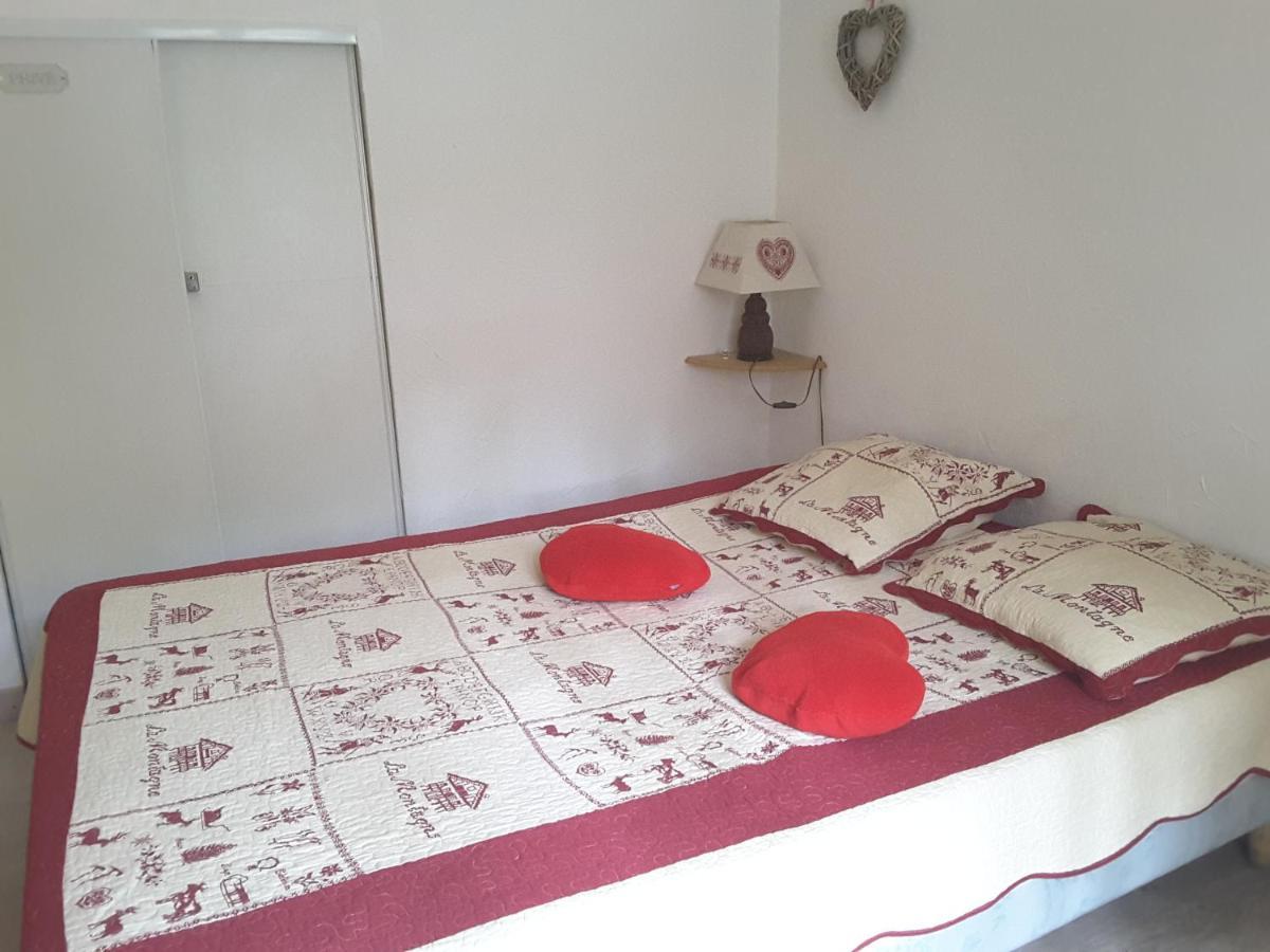 Appartement Saint Jean Montclar Екстер'єр фото